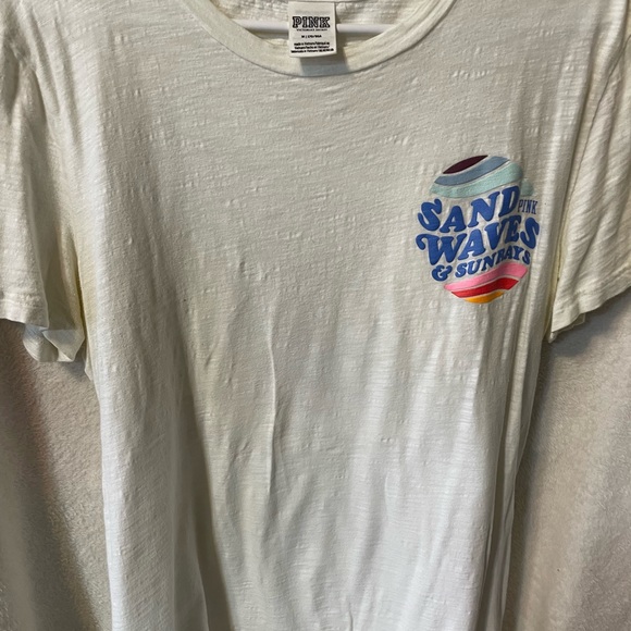 PINK Victoria's Secret Tops - Women’s Pink tee shirt